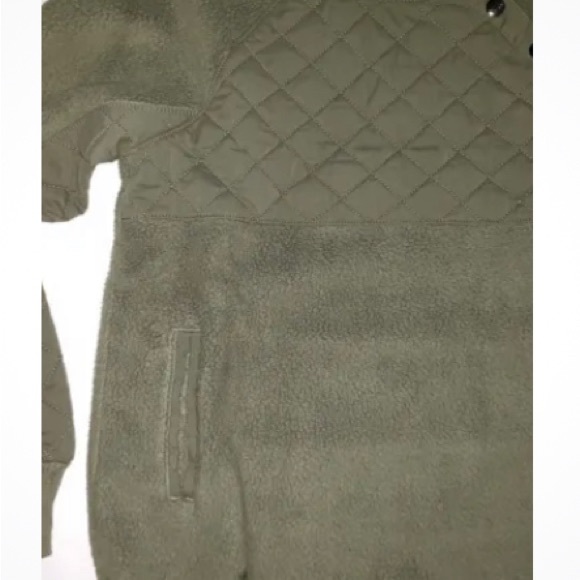 Abercrombie & Fitch Asymmetrical Winter Jacket - Picture 4 of 4